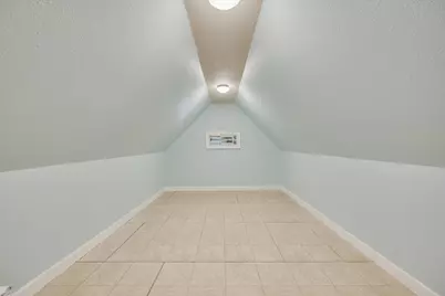 506 Gresham Street, Smithville, TX 78957 - Photo 28