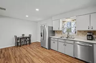 405 S Pine St, Georgetown, TX 78626 - Photo 12