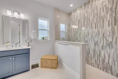 8517 Grenadier Drive, Austin, TX 78738 - Photo 18