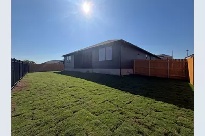 130 Divisadero Drive, Hutto, TX 78634 - Photo 8