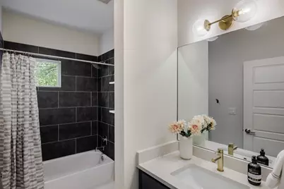 1205 McKinley Avenue, Austin, TX 78702 - Photo 18