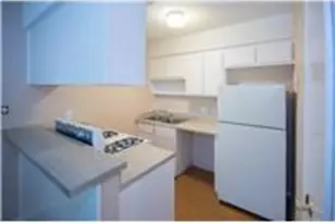 400 W 34th St, Austin, TX 78705 - Photo 8