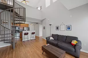 2502 Leon St, Austin, TX 78705 - Photo 12