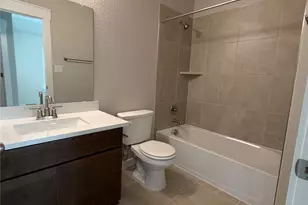 136 Hartson Dr, Taylor, TX 76574 - Photo 14
