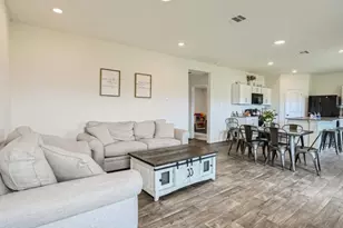 259 Levi Lndg, Kyle, TX 78640 - Photo 2