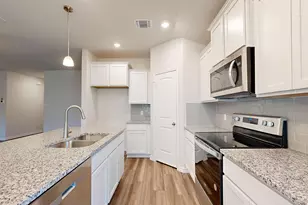 305 Creekfall Rd, Burnet, TX 78611 - Photo 6