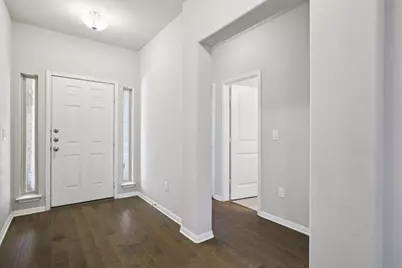 109 Serrano Street, Georgetown, TX 78628 - Photo 2