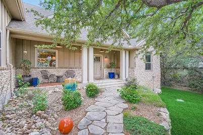 21825 Briarcliff Drive, Briarcliff, TX 78669 - Photo 2