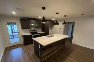 1000 Linscomb Dr, Austin, TX 78734 - Photo 2