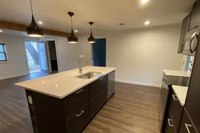 1000 Linscomb Drive, Austin, TX 78734 - Photo 4