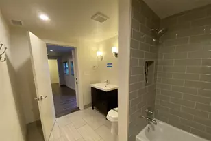 1000 Linscomb Dr, Austin, TX 78734 - Photo 8