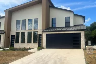 804 Hi Cir W, Horseshoe Bay, TX 78657 - Photo 8
