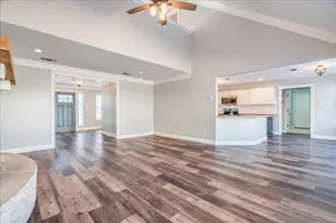 7 Cripple Creek Ct, Wimberley, TX 78676 - Photo 8