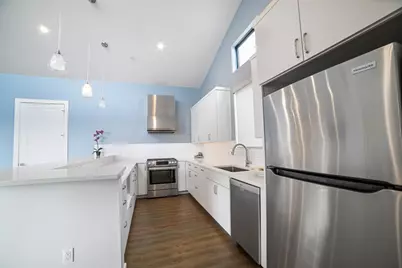 16925 Whispering Breeze Drive, Austin, TX 78738 - Photo 34