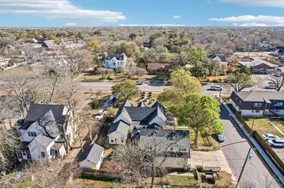 419 W San Antonio Street, Lockhart, TX 78644 - Photo 36