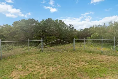 1306 Thousand Oaks Loop, San Marcos, TX 78666 - Photo 2