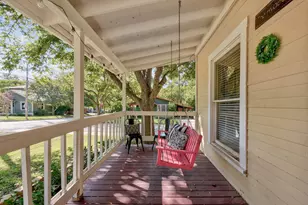 712 E 44th St, Austin, TX 78751 - Photo 4