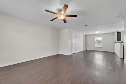 5021 Cressler Lane #29G, Jarrell, TX 76537 - Photo 4