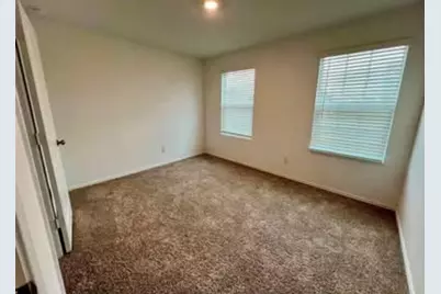 420 Halfmoon Drive, Lockhart, TX 78644 - Photo 10