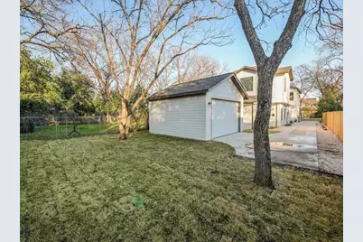 5600 William Holland Avenue #B, Austin, TX 78756 - Photo 2