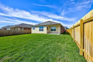 618 Waterway, Hutto, TX 78634 - Photo 24