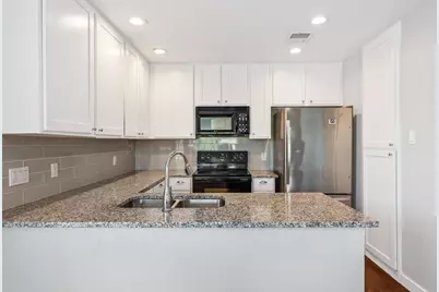 1748 Ohlen Road #22, Austin, TX 78757 - Photo 12
