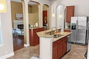 8109 Endeavor Cir, Austin, TX 78726 - Photo 10