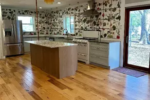 2507 East Side Dr, Austin, TX 78704 - Photo 4