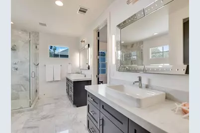 2000 Raleigh Avenue, Austin, TX 78703 - Photo 12