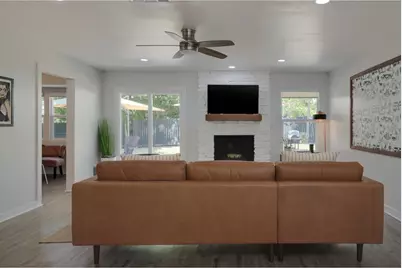 2202 Donna Drive, Taylor, TX 76574 - Photo 8