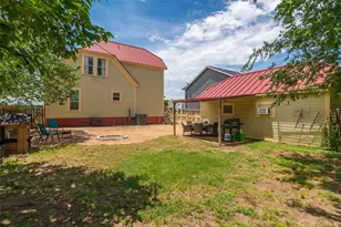 204 Prim Rose St, Blanco, TX 78606 - Photo 32