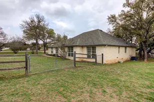 805 Kemp Hills Dr, Austin, TX 78737 - Photo 30