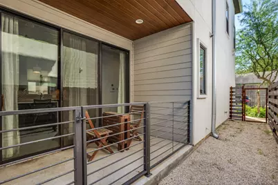 1009 E 12th Street, Austin, TX 78702 - Photo 26