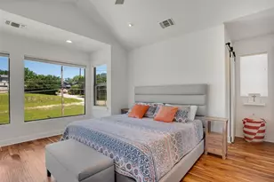 1009 E 12th St, Austin, TX 78702 - Photo 14