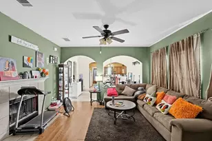 11408 Hereford St, Manor, TX 78653 - Photo 2