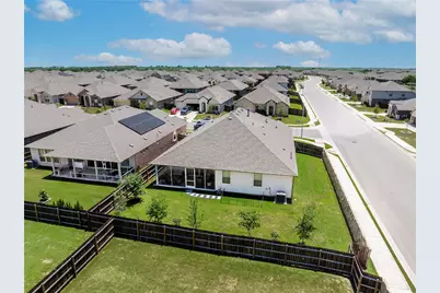 17900 Civorno Drive, Pflugerville, TX 78660 - Photo 24