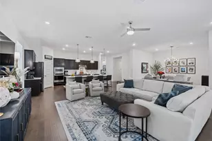 17900 Civorno Dr, Pflugerville, TX 78660 - Photo 6