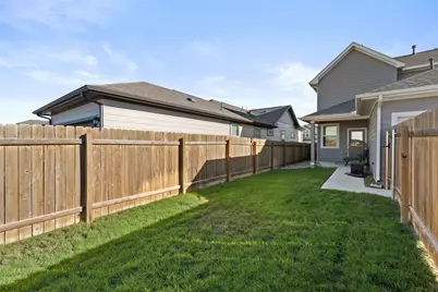6333 Marsh Lane, Buda, TX 78610 - Photo 32