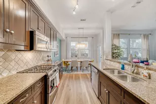 1009 Taulbee Ln, Austin, TX 78757 - Photo 6