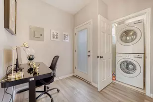 1009 Taulbee Ln, Austin, TX 78757 - Photo 12