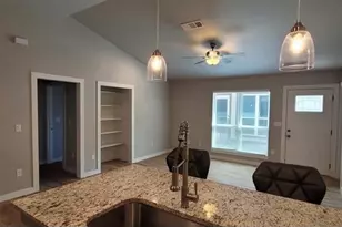 9404 Menchaca Rd, Austin, TX 78748 - Photo 6