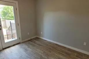 9404 Menchaca Rd, Austin, TX 78748 - Photo 16