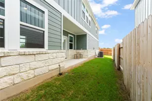 2333 Oscar Eli Pl, Round Rock, TX 78665 - Photo 10