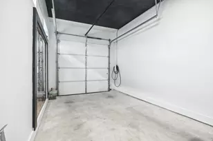 1218 Eleanor St, Austin, TX 78721 - Photo 36