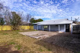 207 N Cougar Ave, Cedar Park, TX 78613 - Photo 20