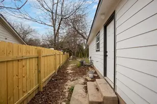 1317 Mckie Cove, Austin, TX 78752 - Photo 2