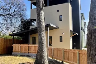 2818 E 22nd St, Austin, TX 78722 - Photo 16