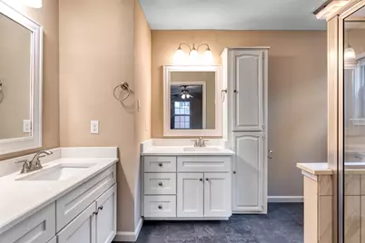 810 Vogel Drive, Lockhart, TX 78644 - Photo 16