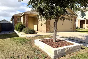 216 Star Pass, Jarrell, TX 76537 - Photo 2