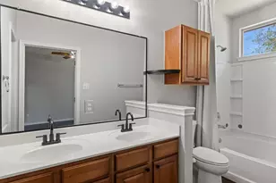 2002 Charlotte Estates Dr, Austin, TX 78744 - Photo 24